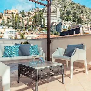 mosaico-taormina-guest-house.taorminaitalyhotels.com/