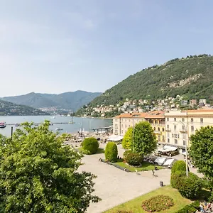 Piazza Cavour View - Bymyhomeincomo Apartment