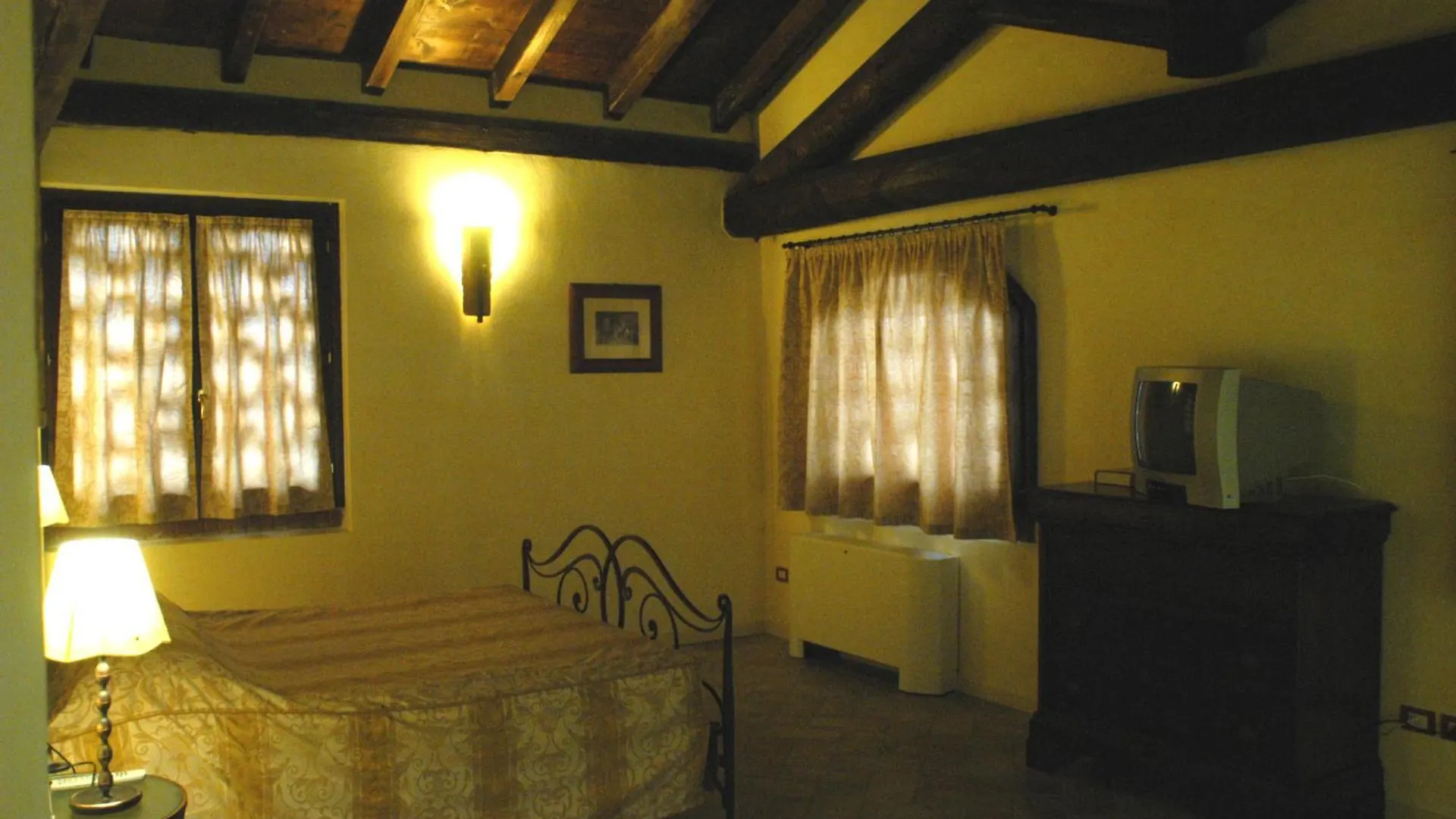Agriturismo La Camilla Concorezzo 0*,  Italien